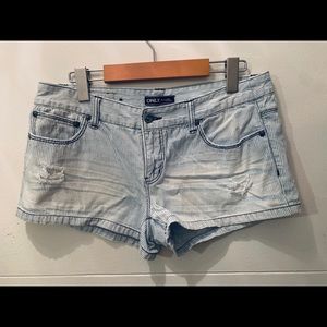 Light blue shorts 2 for 20$🖤